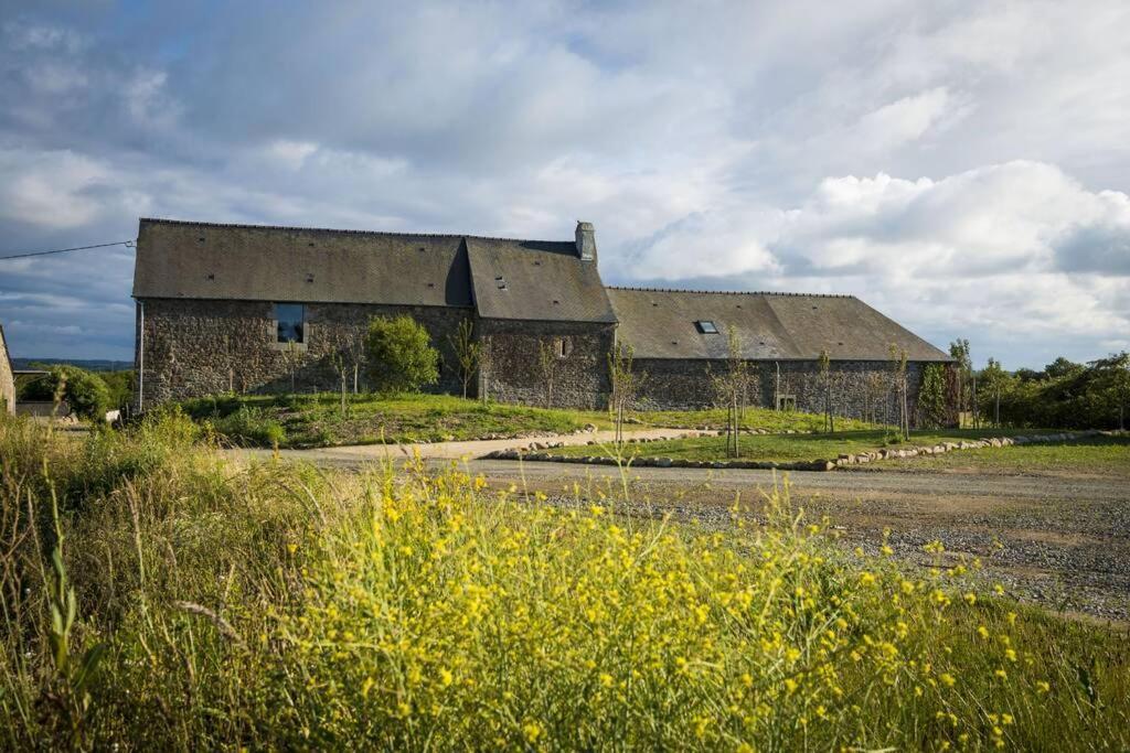 La Ferme Du Golf, Gite Atypique Et Artistique 랜시우 외부 사진