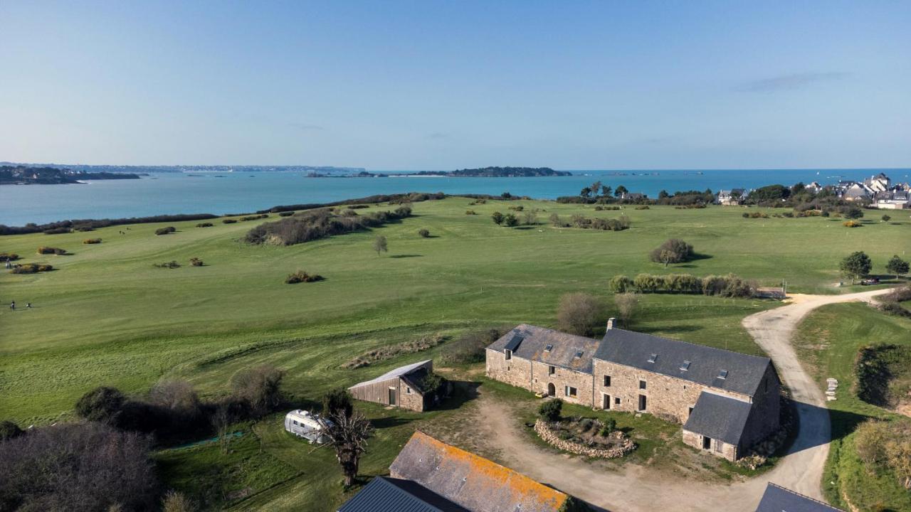 La Ferme Du Golf, Gite Atypique Et Artistique 랜시우 외부 사진