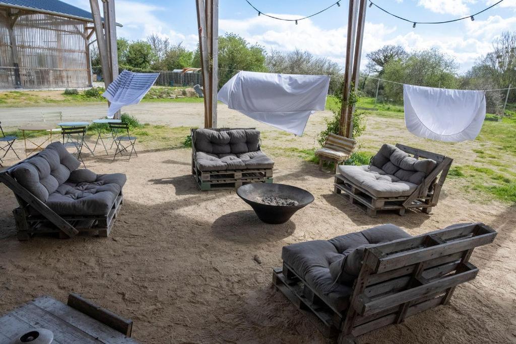 La Ferme Du Golf, Gite Atypique Et Artistique 랜시우 외부 사진